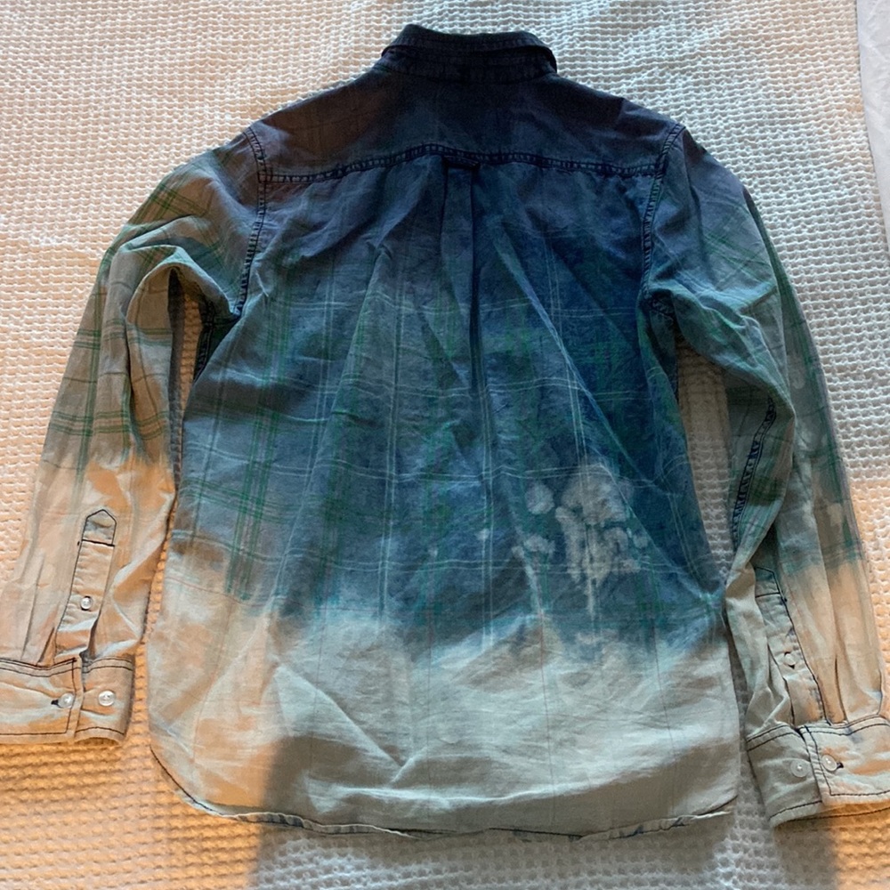 Distressed button down - Picture 5 of 6